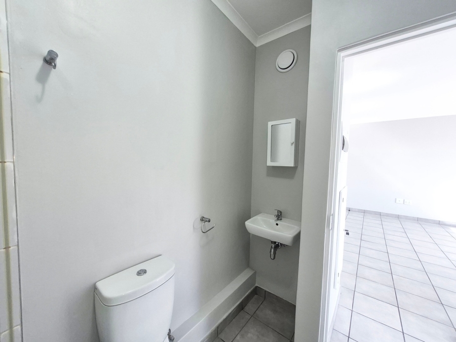 2 Bedroom Property for Sale in Esterville Western Cape